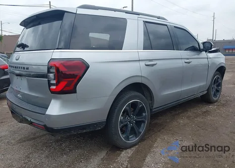 2024 Ford Expedition Limited from USA, damaged, VIN 1FMJU2A89REA89359